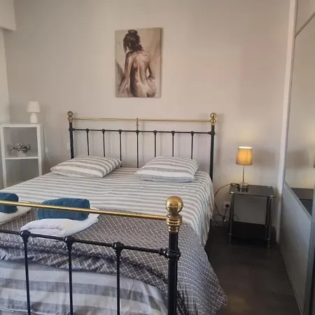 1 Bedroom - Sea View Apartment