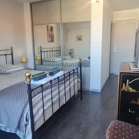 Апартаменты 1 Bedroom - Sea View Сент-Максим